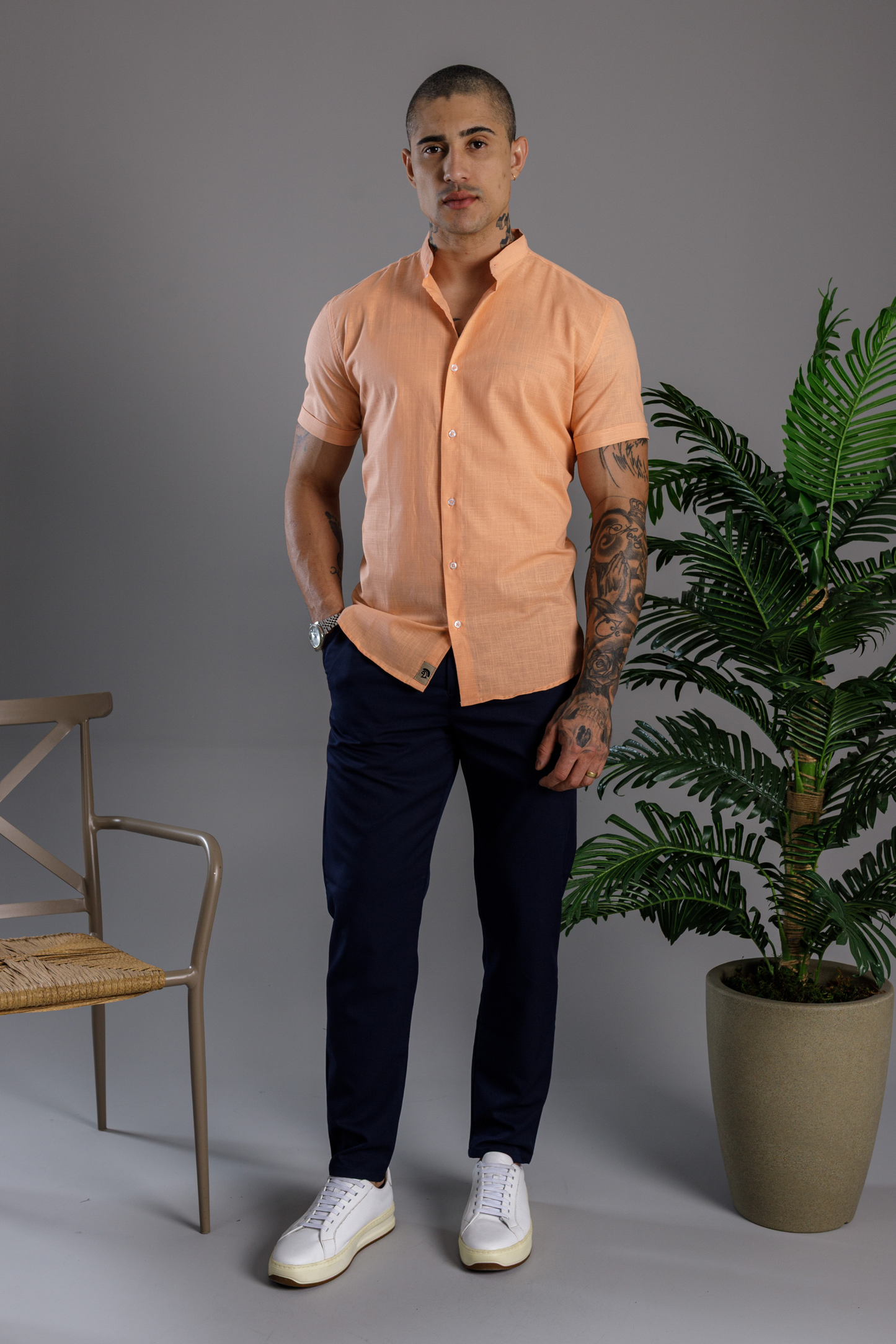 Camisa Vicenza Linho Manga Curta Gola Padre Salmão