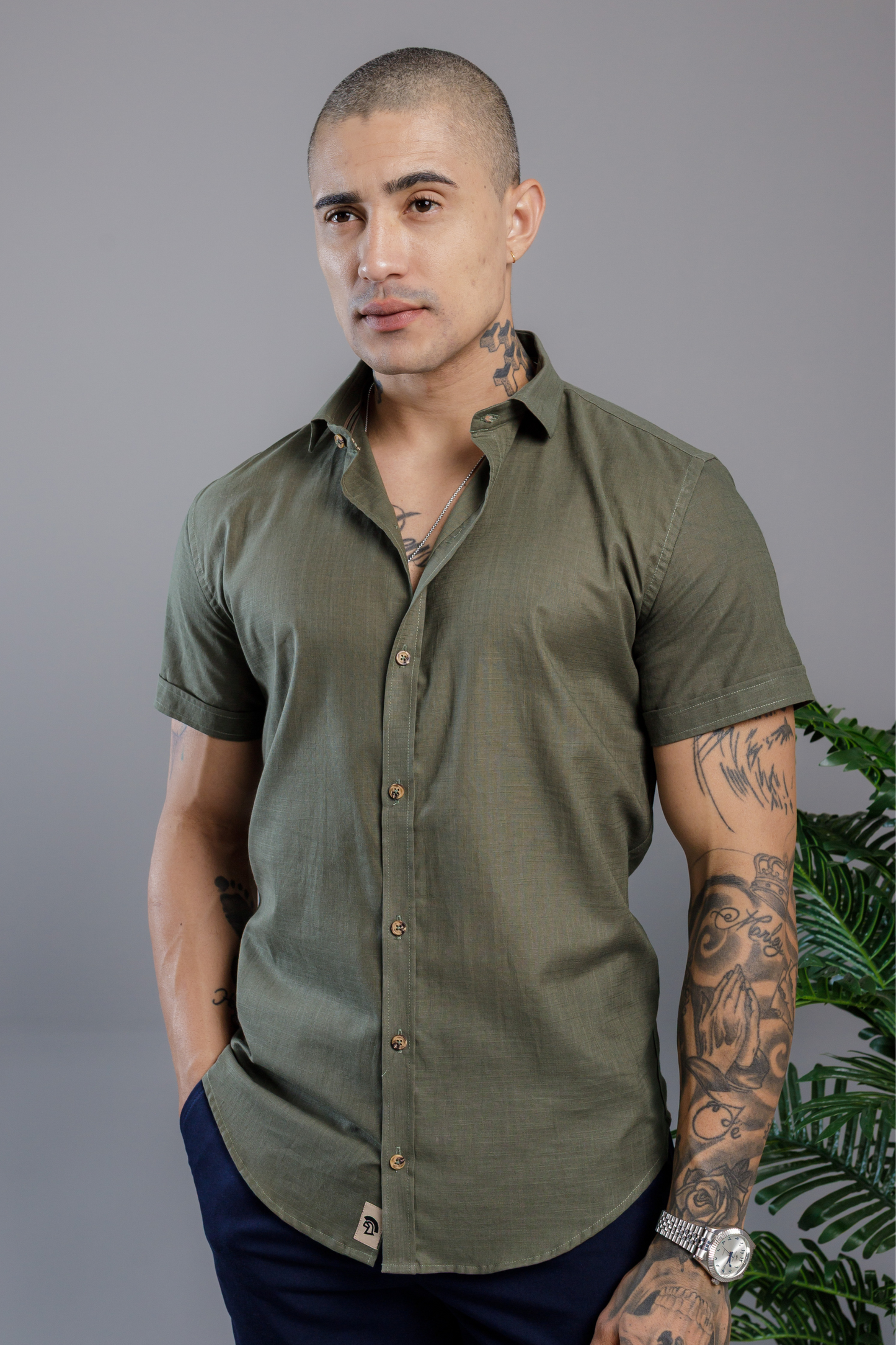 Camisa Vicenza Manga Curta Gola Tradicional Verde Musgo